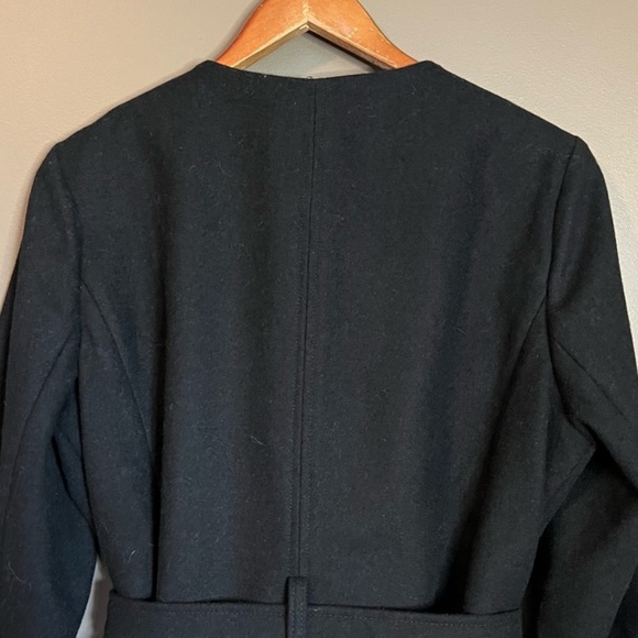 Gorgeous Flattering Banana republic Wool Pea Coat in Black - Picture 12 of 12